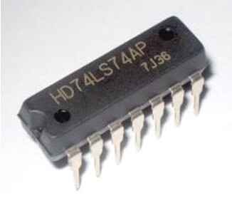 IC 7474