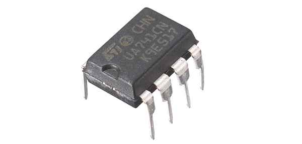 UA741 Op-Amp IC